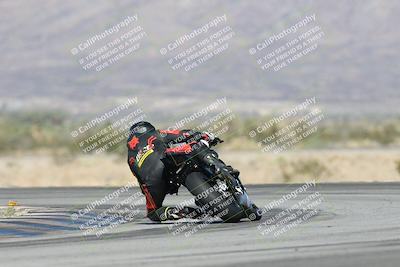 media/Dec-04-2025-Racers Edge (Thu) [[5ebc9f124d]]/2-A Group/5-Session 3 (Turn 14 Backside)/